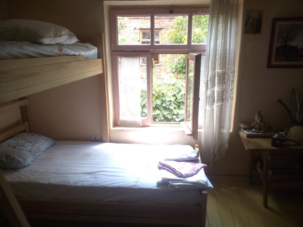 At Home Hostel Korce Eksteriør billede